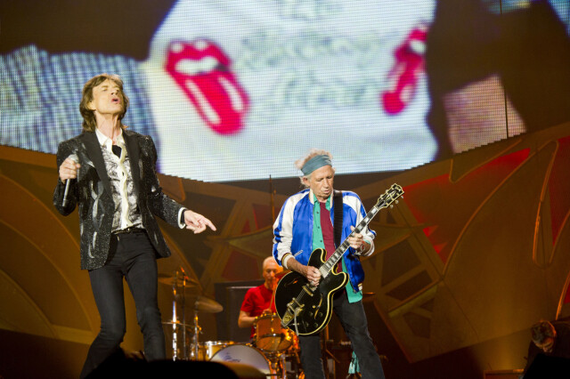 PÅ SCENEN: Keith Richards og Mick Jagger skuffet ikke i Oslo. Rundt 25.000 fans gikk av skaftet da de så heltene på scenen. Foto: REX/Brian Rasic/All Over Press PÅ SCENEN: Keith Richards og Mick Jagger skuffet ikke i Oslo. Rundt 25.000 fans gikk av skaftet da de så heltene på scenen. Foto: REX/Brian Rasic/All Over Press